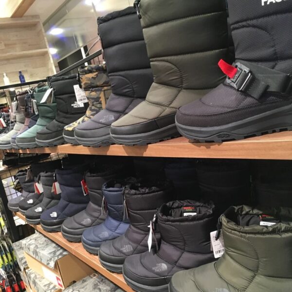 ザ・ノースフェイス・モンベルのウィンターシューズ入荷しました！