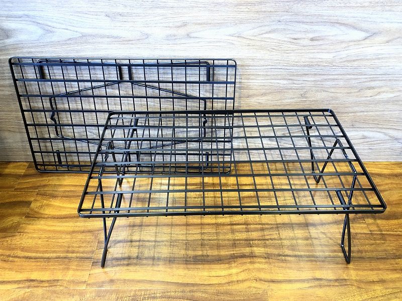 キャンプはもちろんおうちでも使える、ユニフレームのフィールドラック