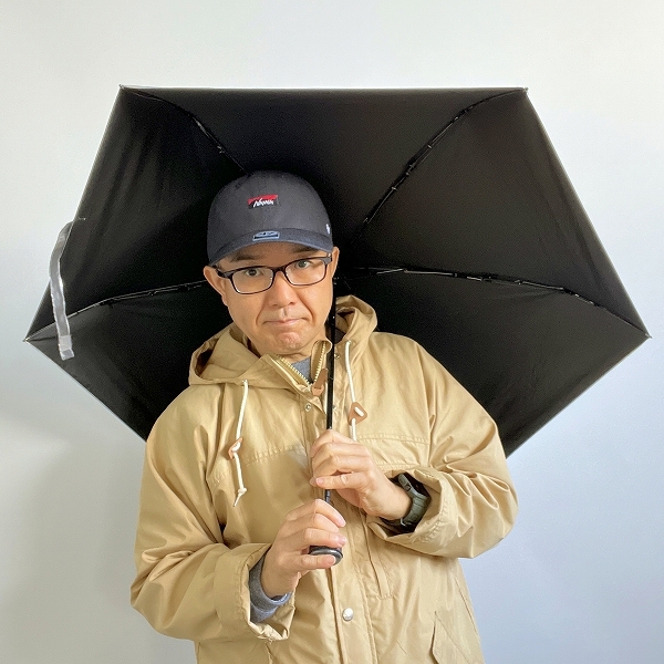 雨にも日差しにも対応の超コンパクトな傘 ナンガのコンパクトアンブレラ